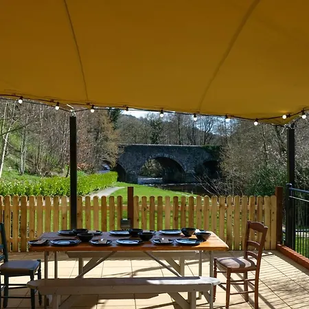 فندق The At Woodenbridge