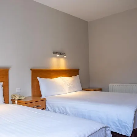 The At Woodenbridge Hotel