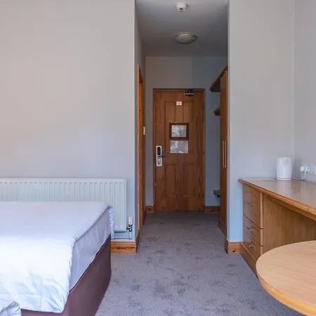 The At Woodenbridge